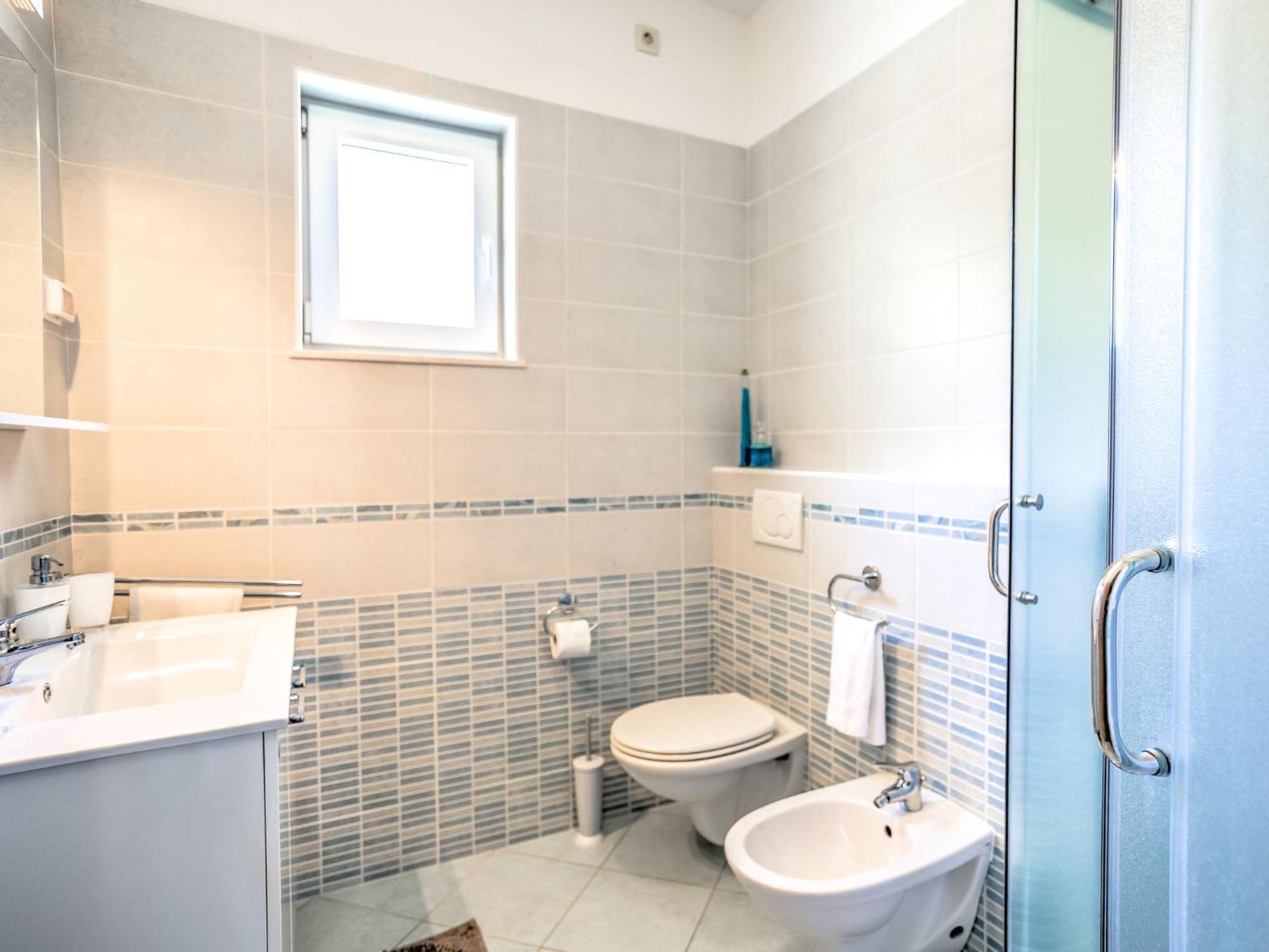 Apartment Villa Tara-2 By Interhome เบรอเซส ภายนอก รูปภาพ
